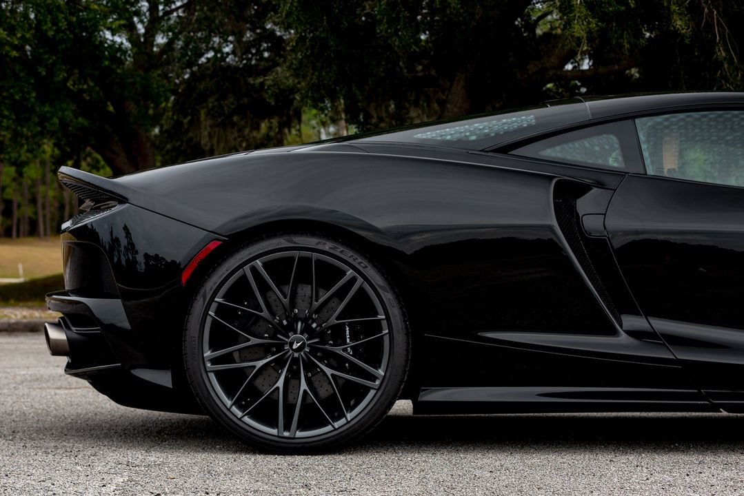2025 McLaren GTS