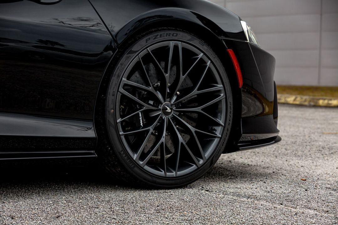 2025 McLaren GTS