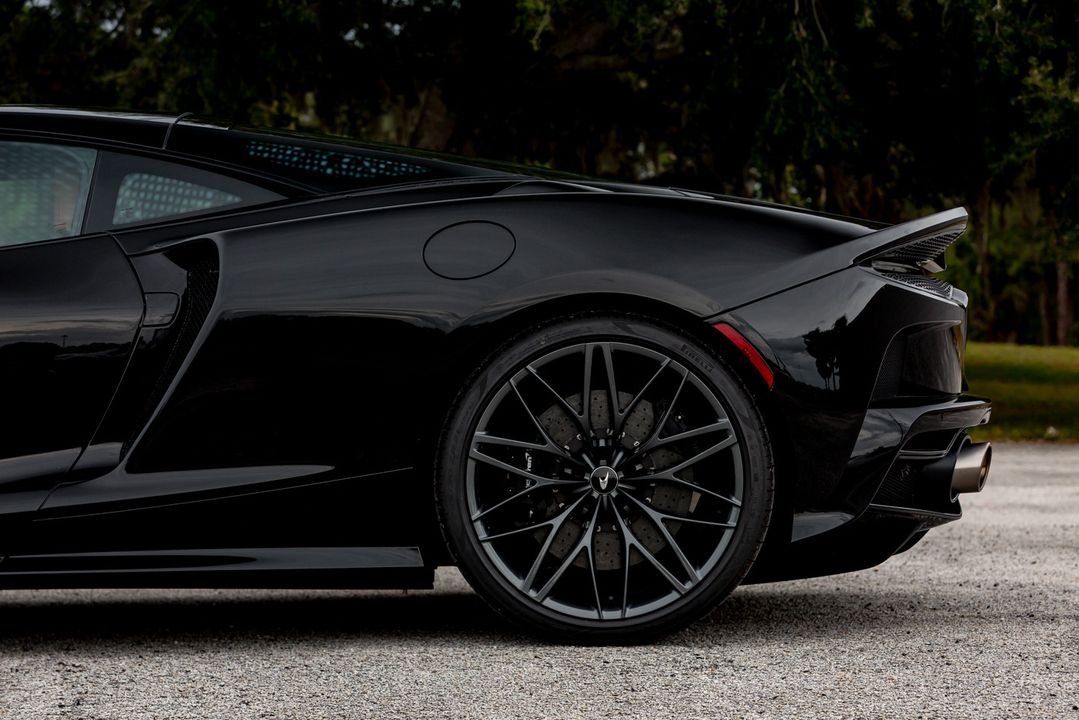 2025 McLaren GTS