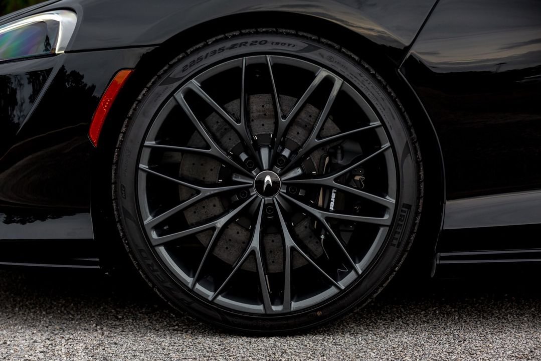 2025 McLaren GTS
