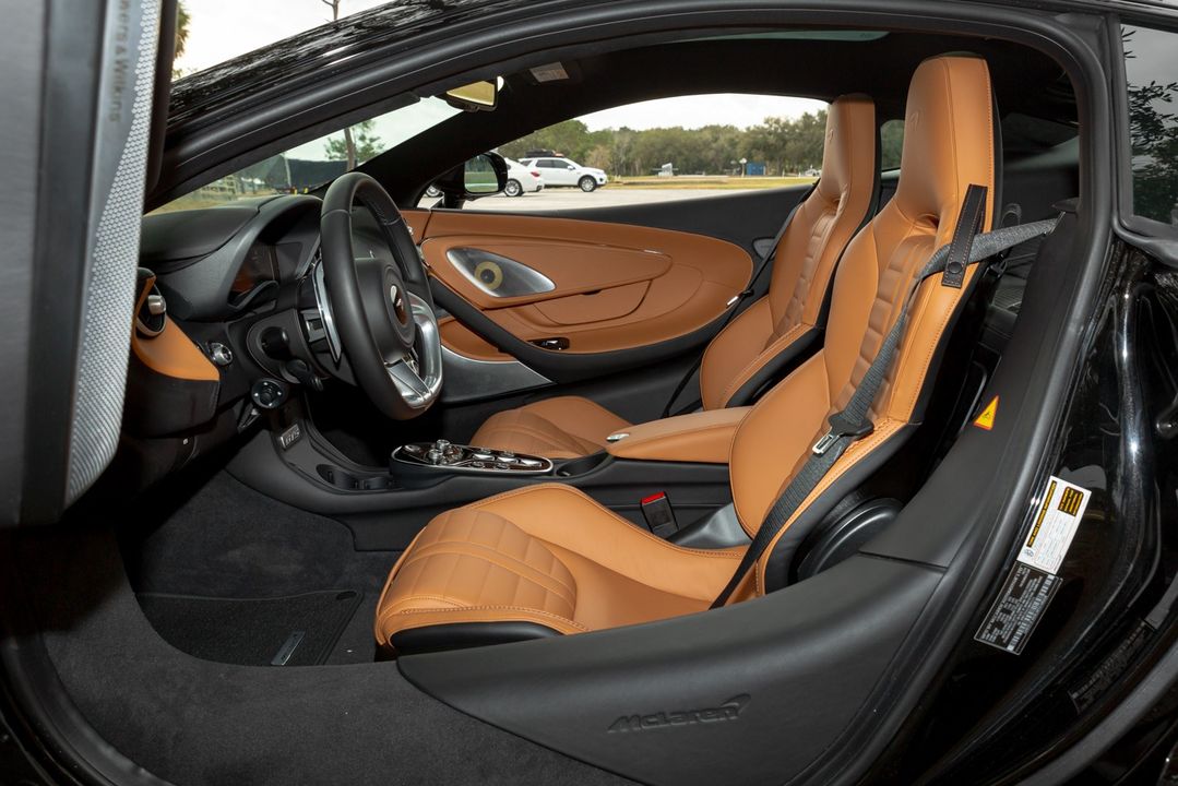 2025 McLaren GTS