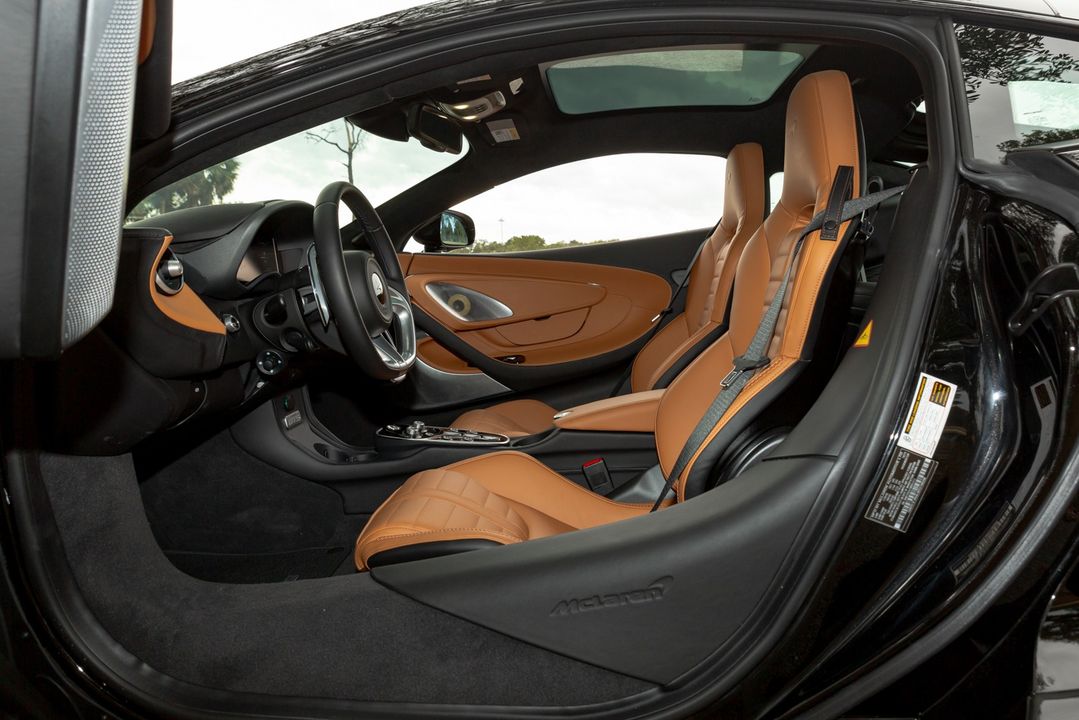2025 McLaren GTS
