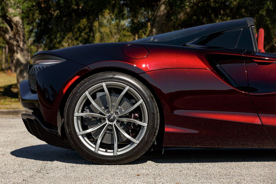 2025 McLaren Artura Spider