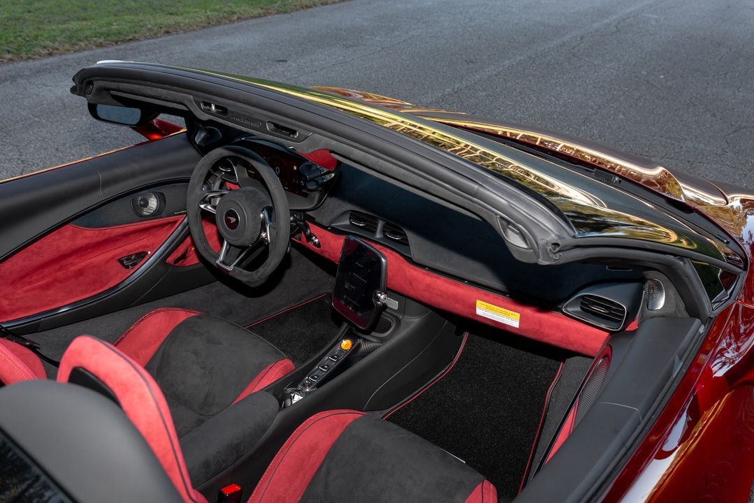 2025 McLaren Artura Spider