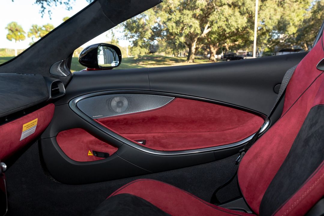 2025 McLaren Artura Spider