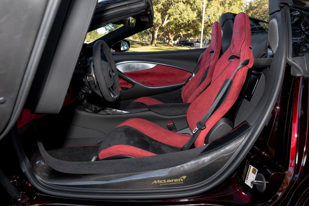 2025 McLaren Artura Spider