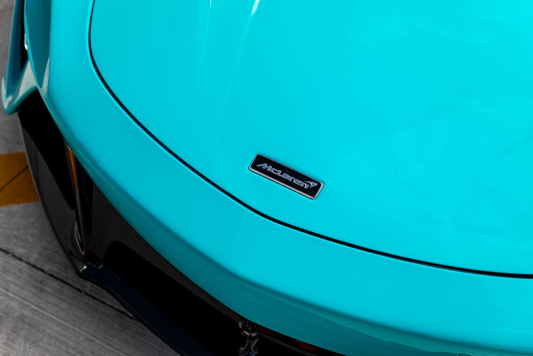 2023 McLaren Artura