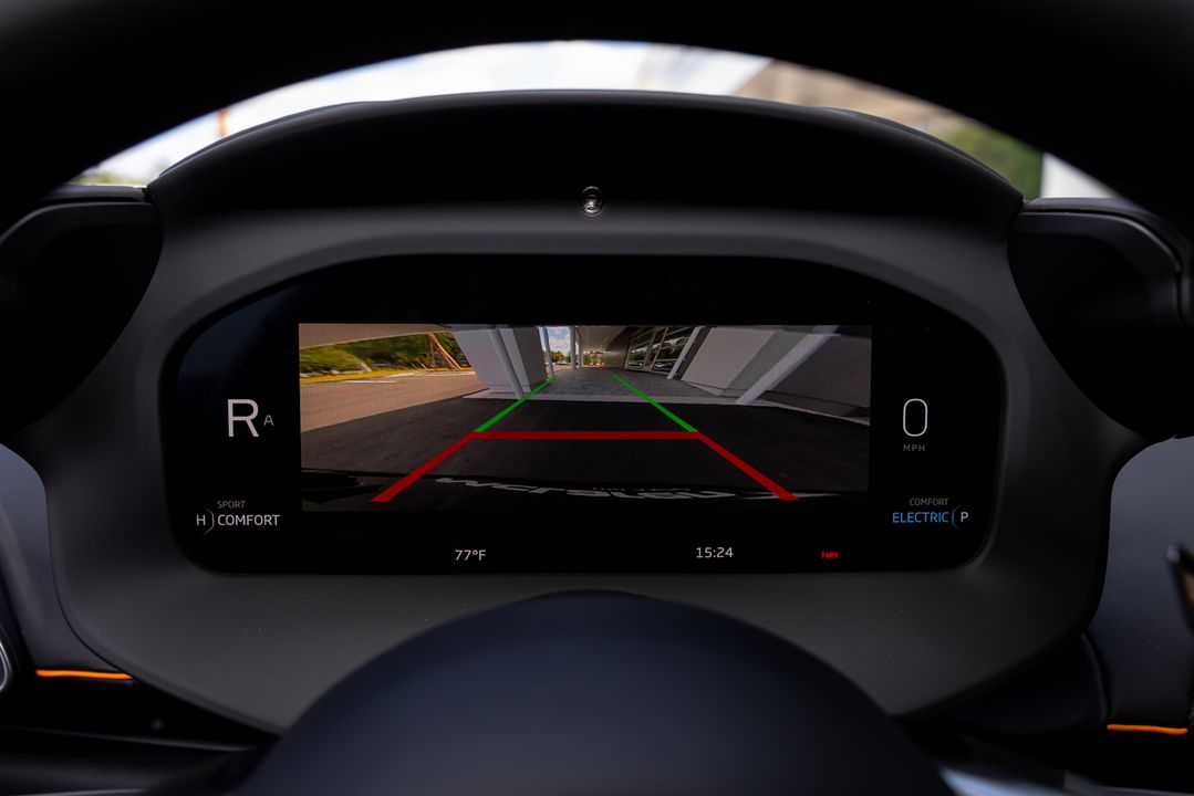 2023 McLaren Artura