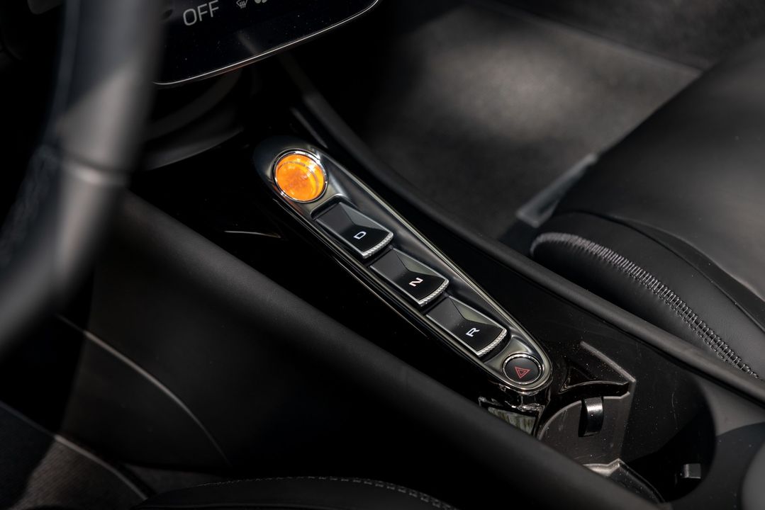 2025 McLaren Artura Spider
