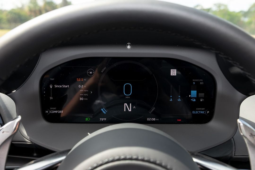 2025 McLaren Artura Spider