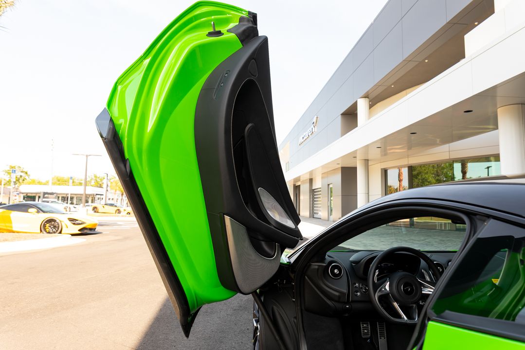 2025 McLaren GTS