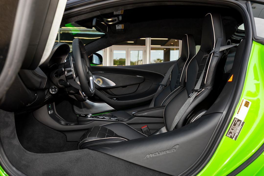 2025 McLaren GTS