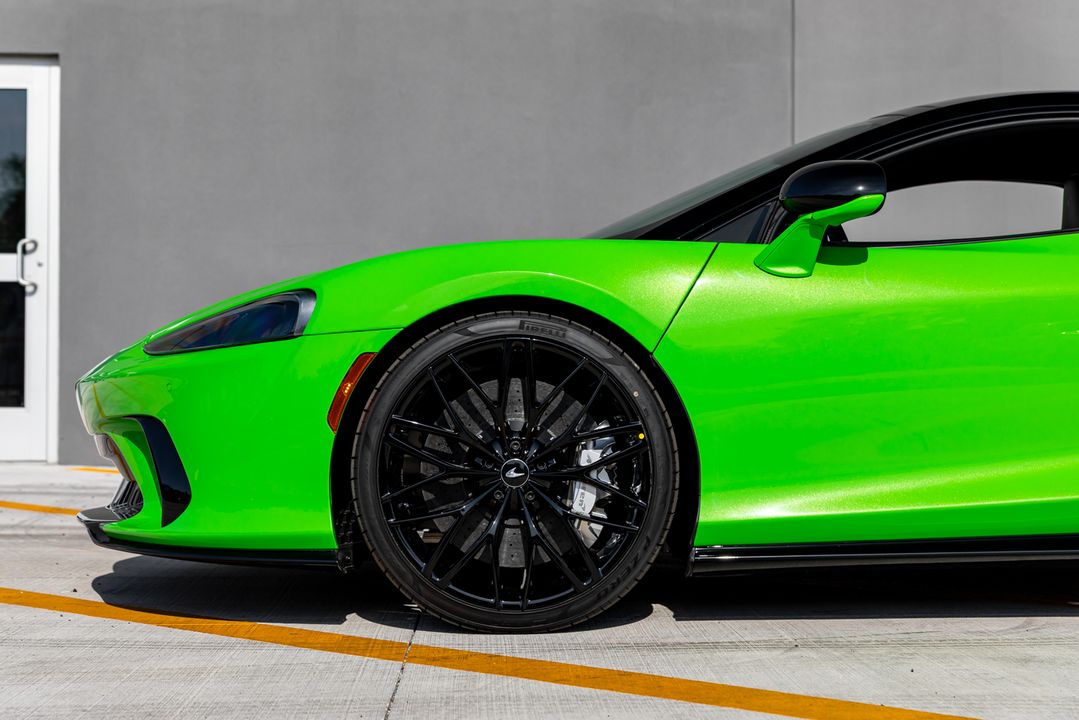2025 McLaren GTS