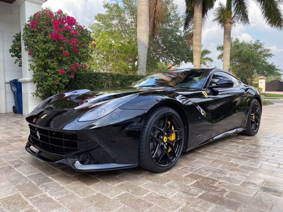 2013 Ferrari F12berlinetta