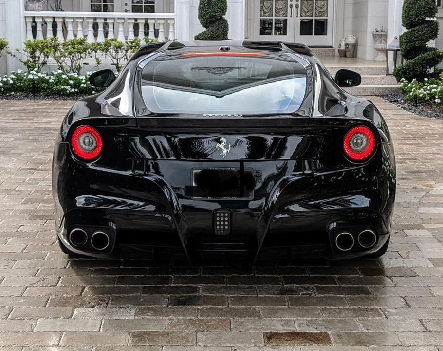 2013 Ferrari F12berlinetta