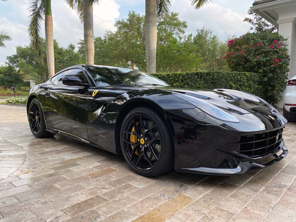 2013 Ferrari F12berlinetta