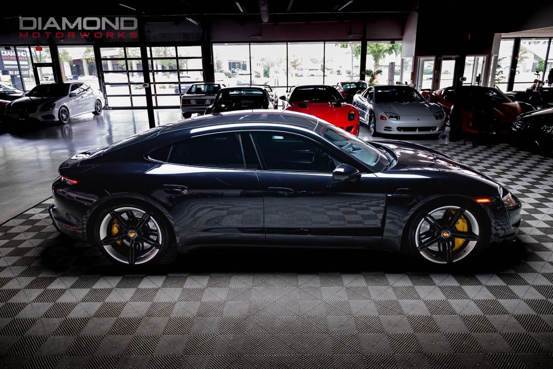 2020 Porsche Taycan