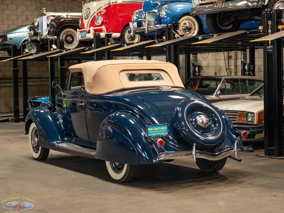1936 Ford Deluxe V8 2 Passenger Cabriolet