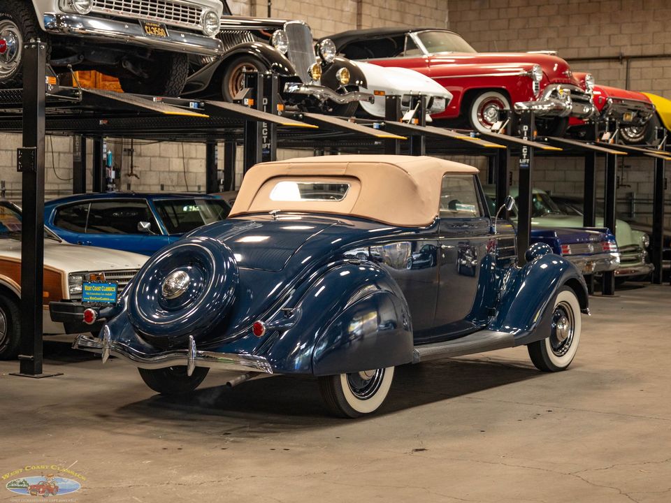 1936 Ford Deluxe V8 2 Passenger Cabriolet