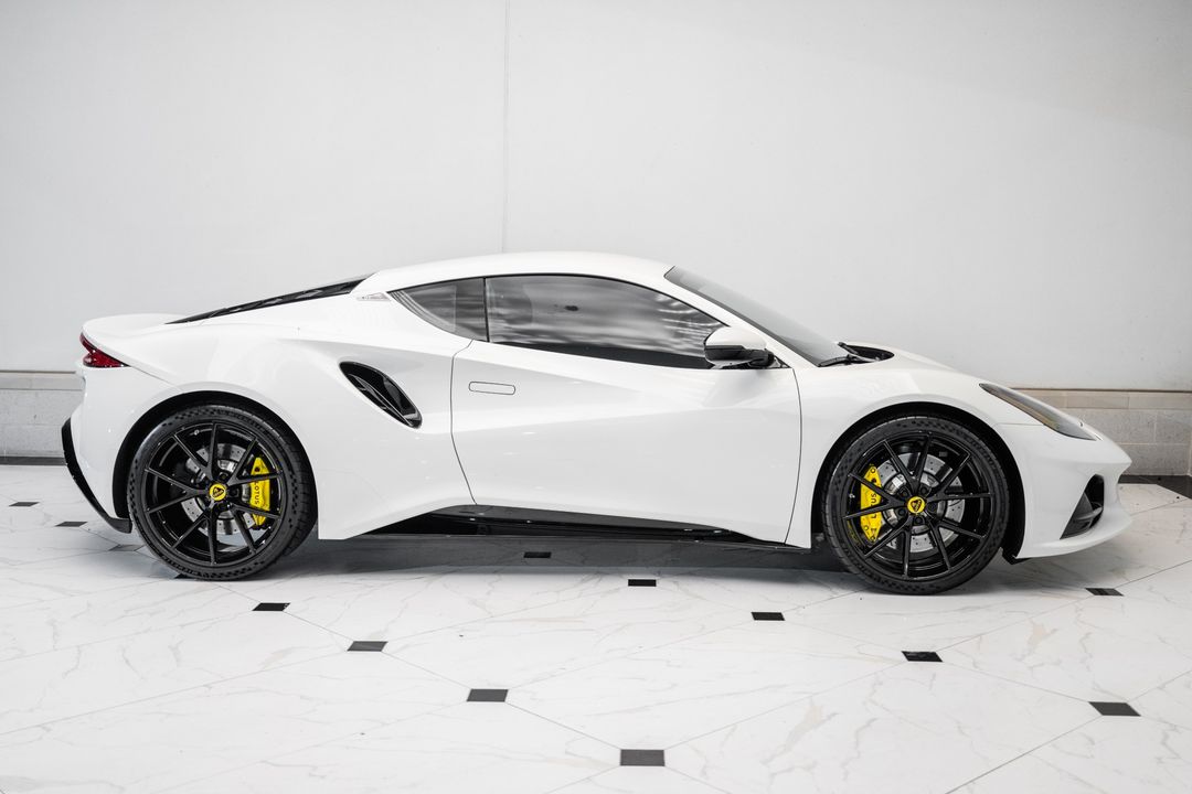 2024 Lotus Emira