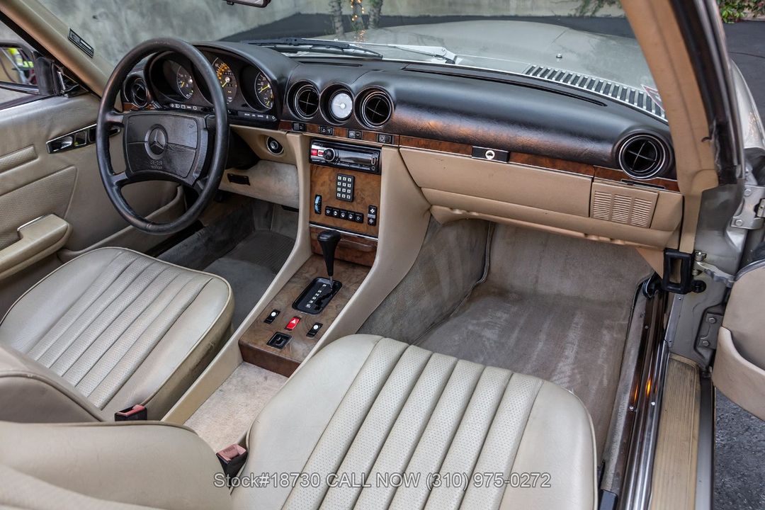 1987 Mercedes-Benz 560SL