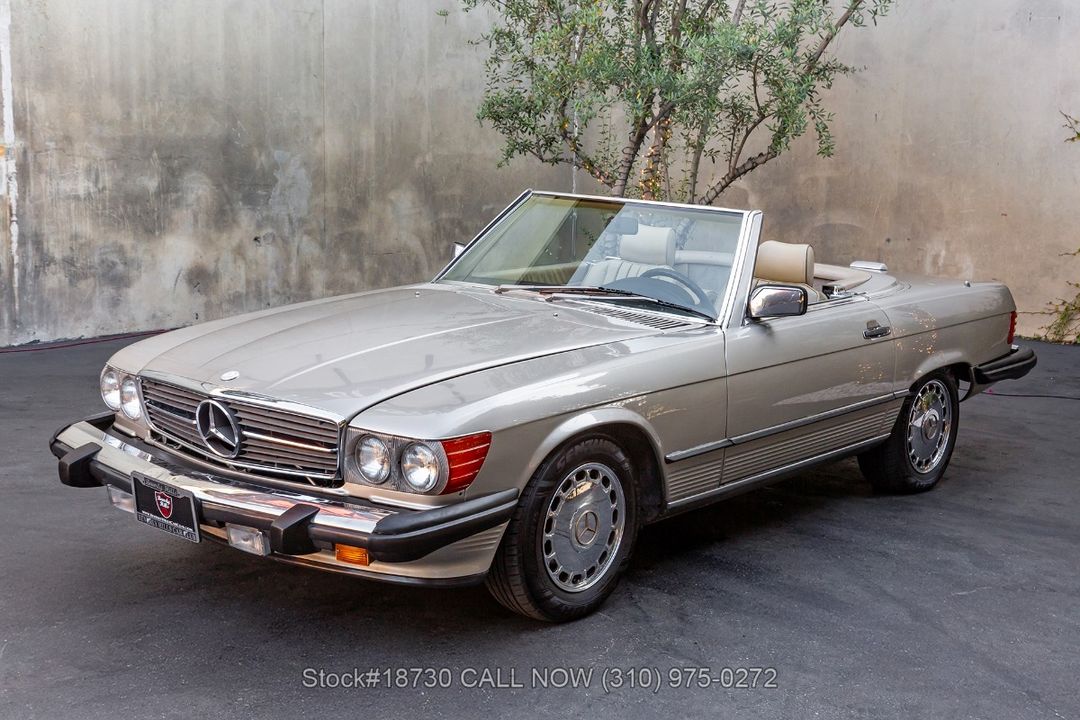 1987 Mercedes-Benz 560SL