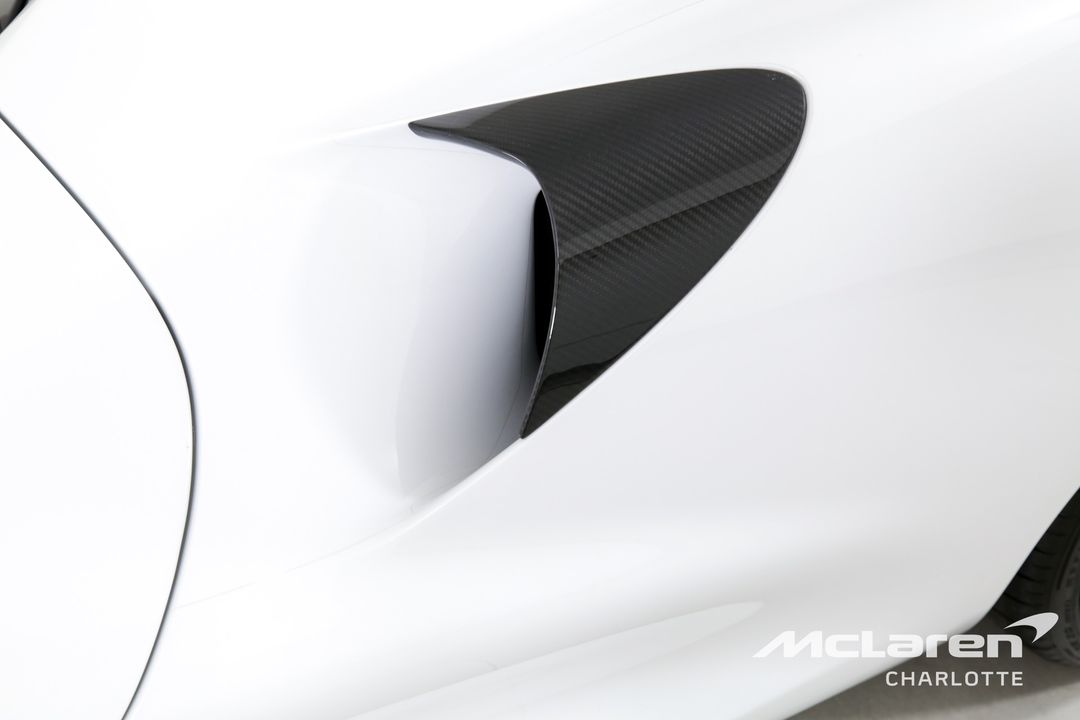 2021 McLaren Elva