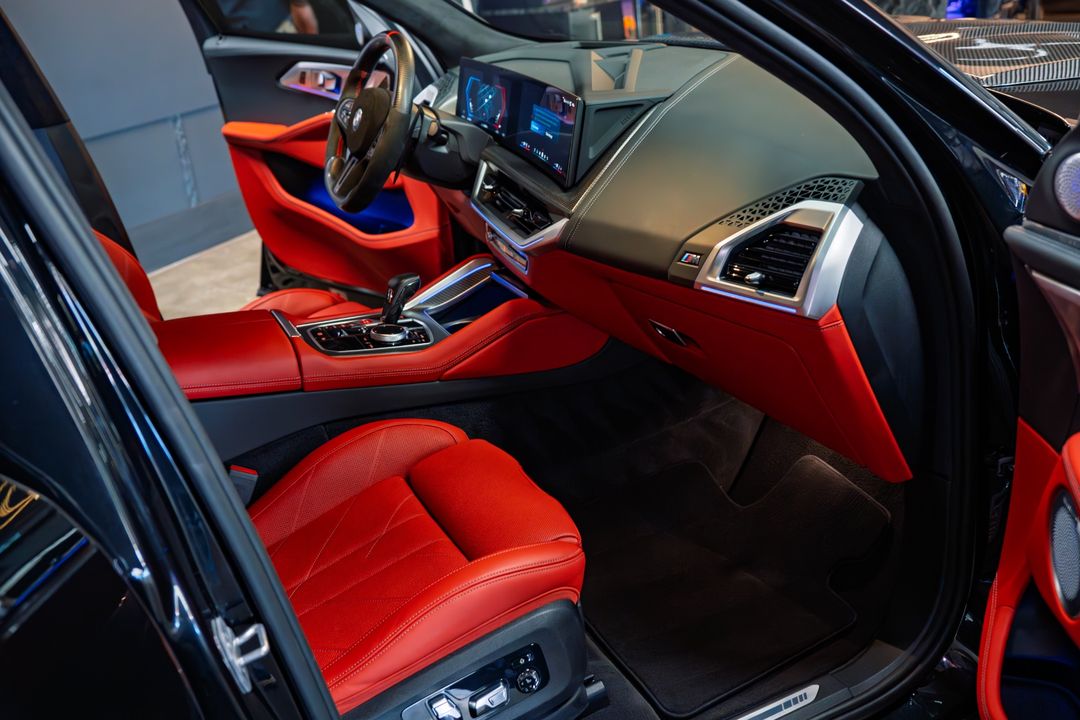 2024 BMW XM