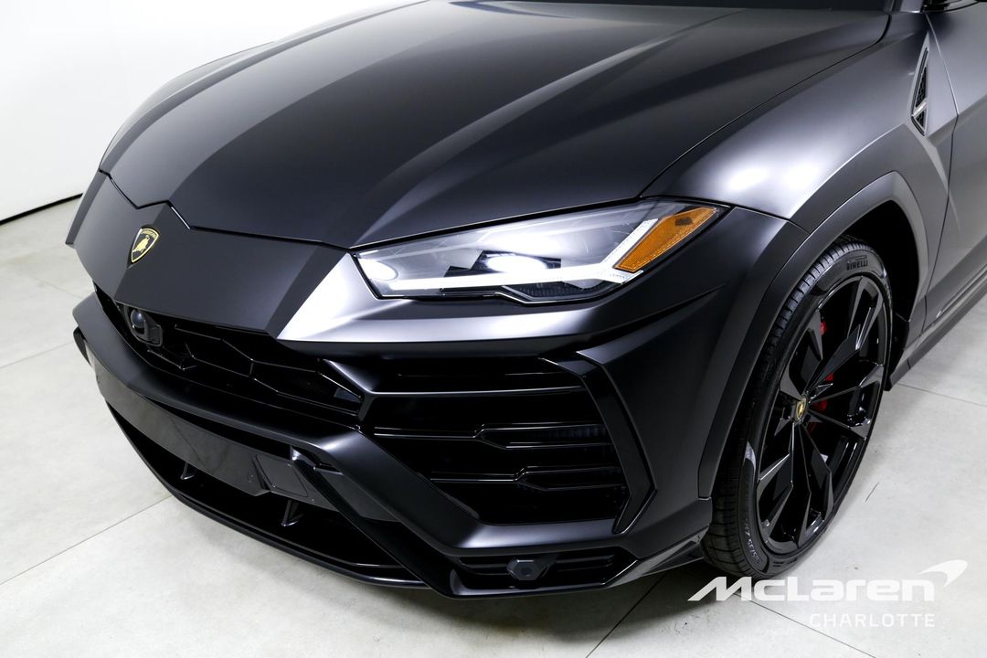2022 Lamborghini Urus
