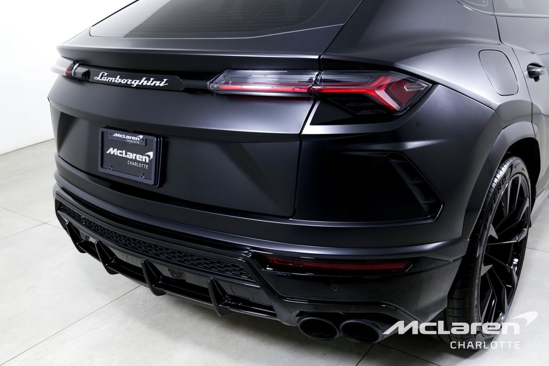 2022 Lamborghini Urus