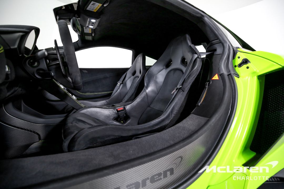2016 McLaren 675LT