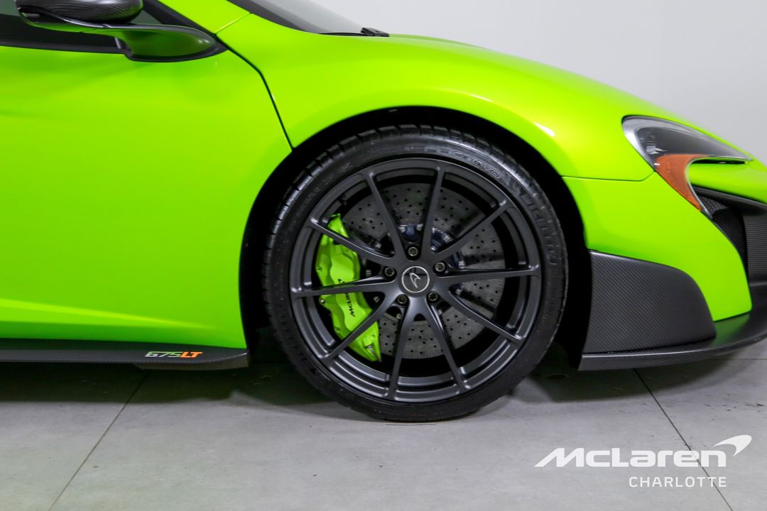 2016 McLaren 675LT