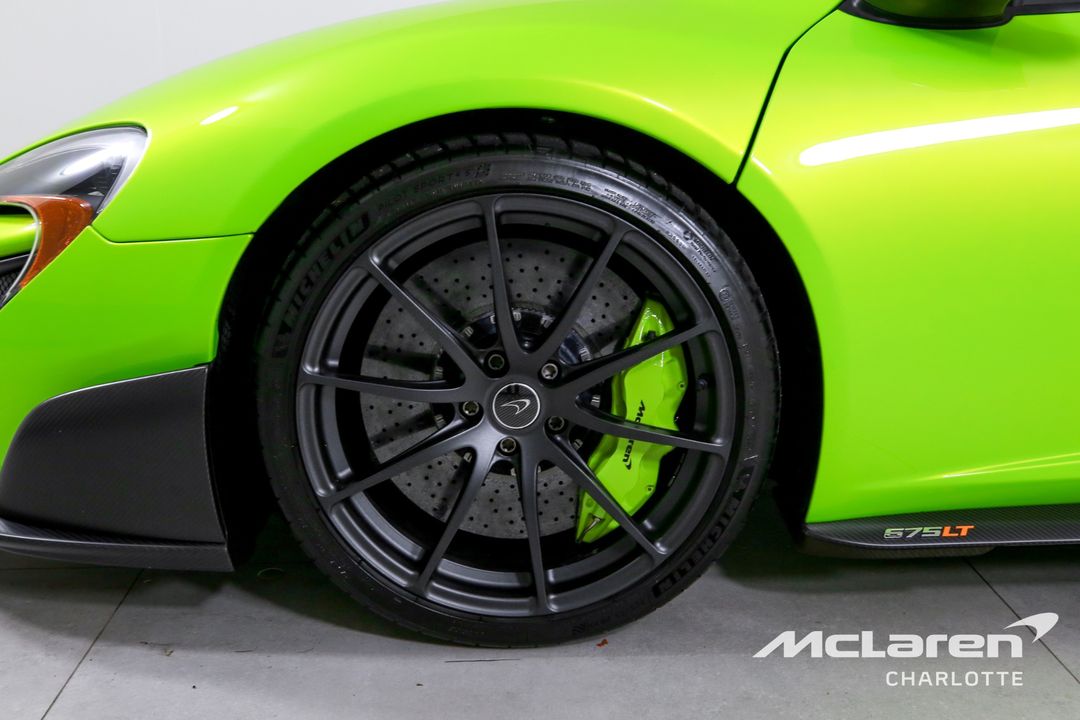 2016 McLaren 675LT