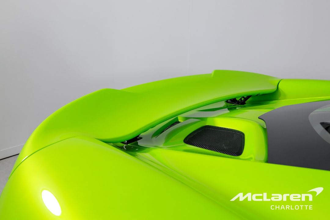 2016 McLaren 675LT