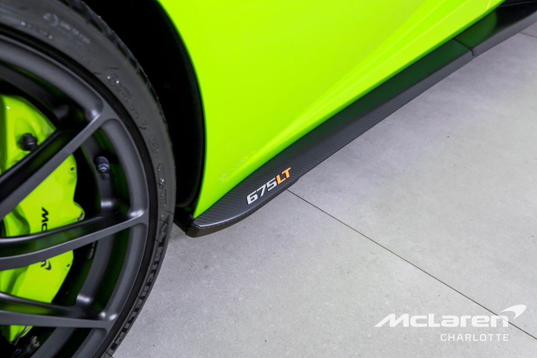 2016 McLaren 675LT