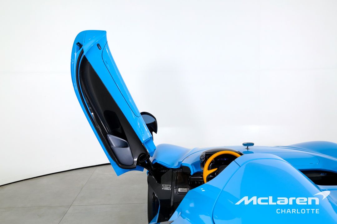 2021 MCLAREN ELVA