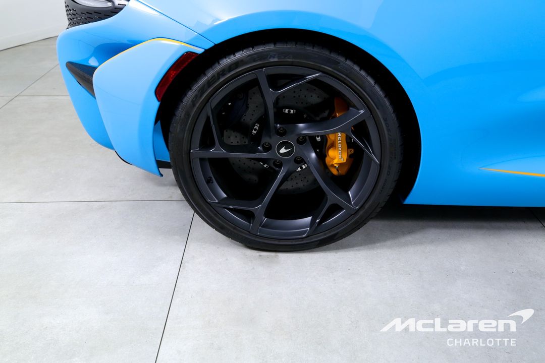 2021 MCLAREN ELVA