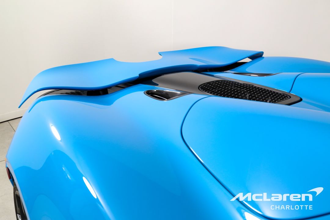 2021 MCLAREN ELVA