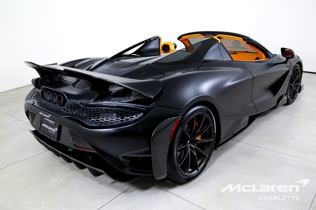 2022 McLaren 765LT Spider