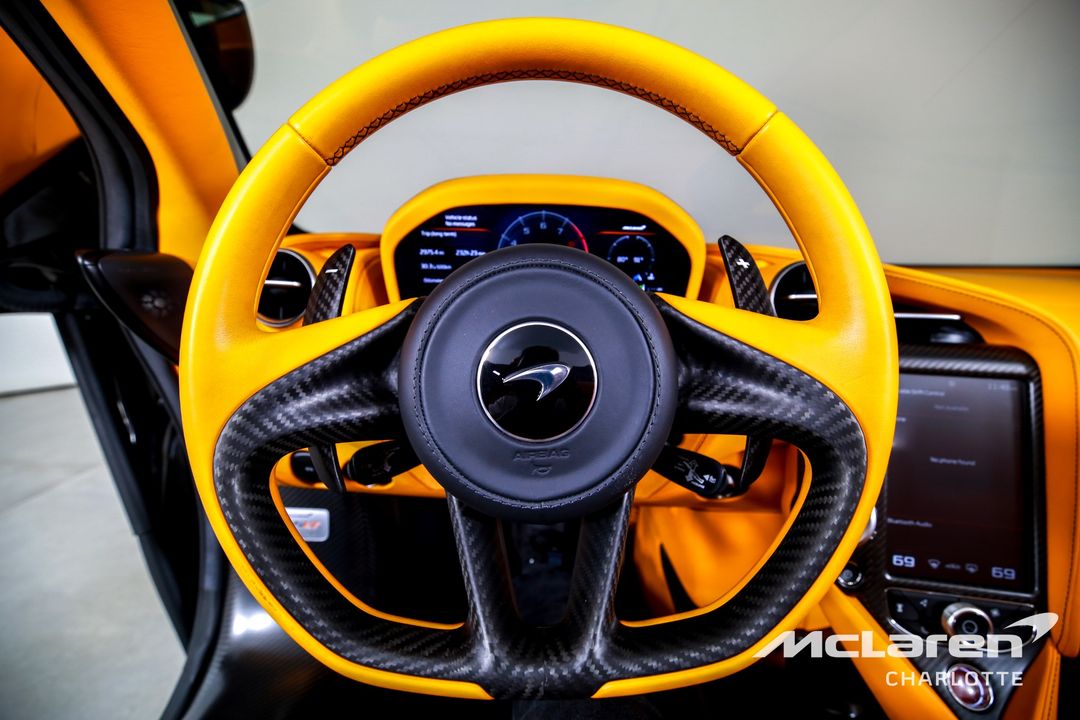 2022 McLaren 765LT Spider