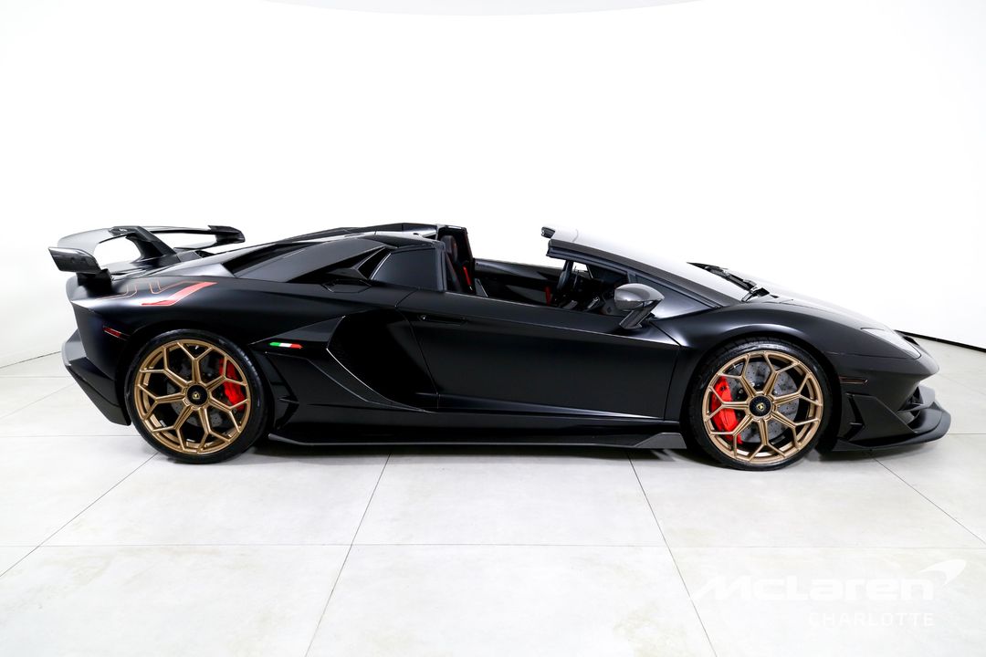 2021 Lamborghini Aventador