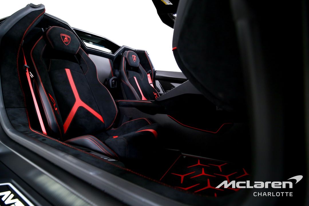 2021 Lamborghini Aventador