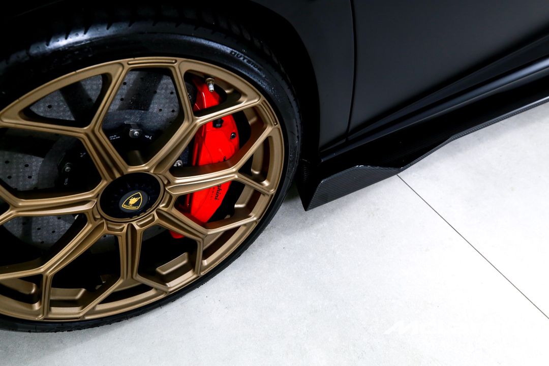 2021 Lamborghini Aventador