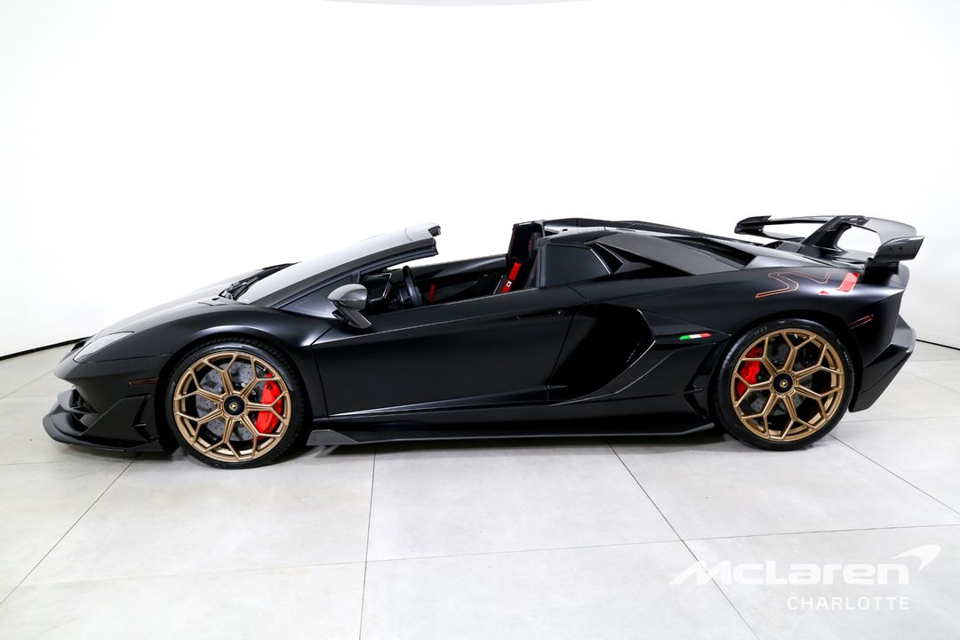 2021 Lamborghini Aventador