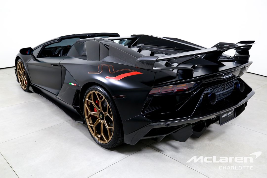 2021 Lamborghini Aventador