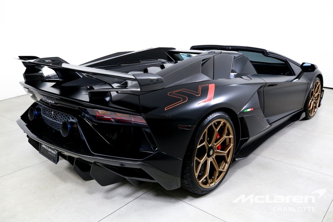 2021 Lamborghini Aventador