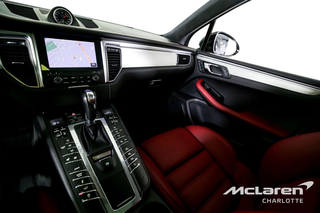 2018 Porsche Macan