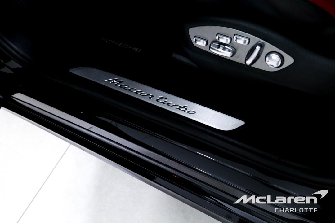 2018 Porsche Macan