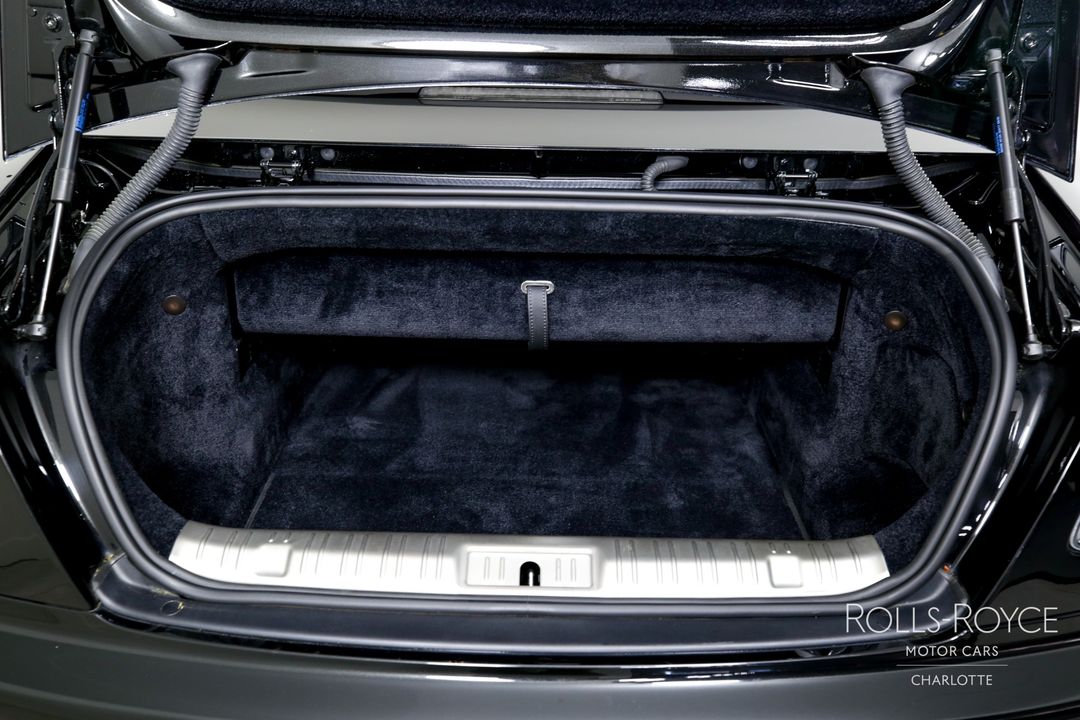 2018 Rolls-Royce Black Badge Dawn