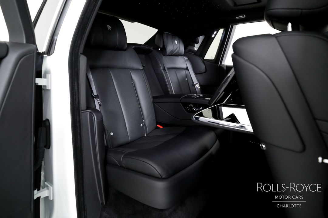 2023 Rolls-Royce Phantom